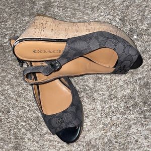 Size 8 coach wedges
